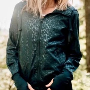 Black zya bomber jacket